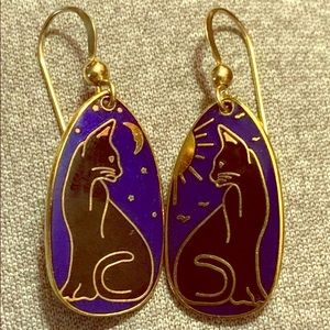 Cats Dangle Earrings Discovery Blue French Wire